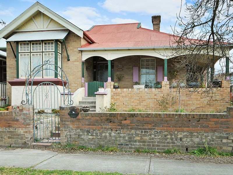 70 Academy Street, Lithgow NSW 2790