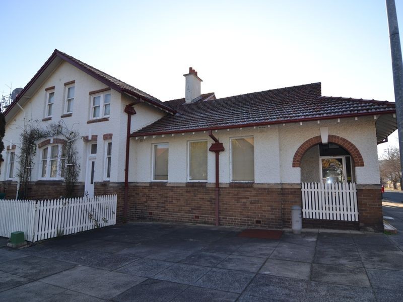 31 Railway Parade, Lithgow NSW 2790