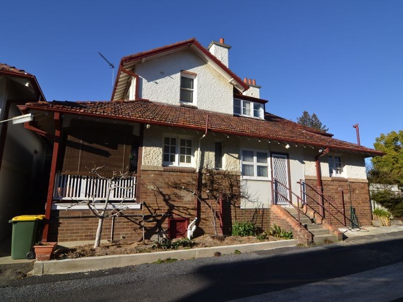 31 Railway Parade, Lithgow NSW 2790