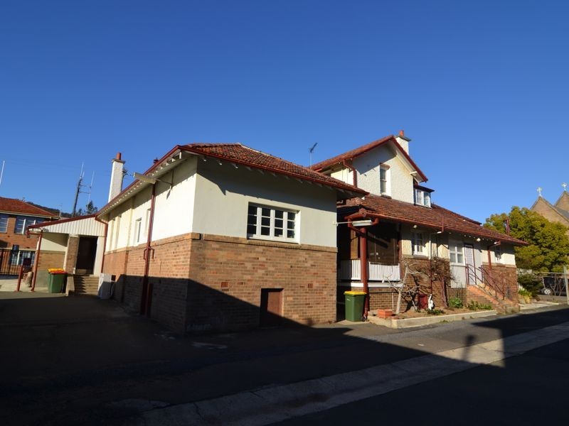 31 Railway Parade, Lithgow NSW 2790