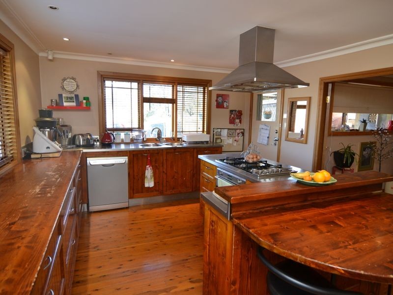 24 Bayonet Street, Lithgow NSW 2790