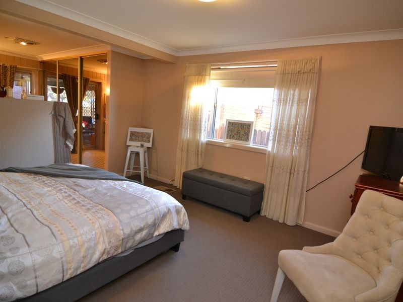 24 Bayonet Street, Lithgow NSW 2790