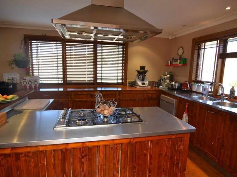 24 Bayonet Street, Lithgow NSW 2790