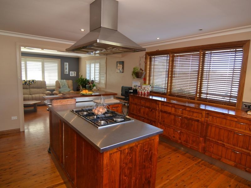 24 Bayonet Street, Lithgow NSW 2790