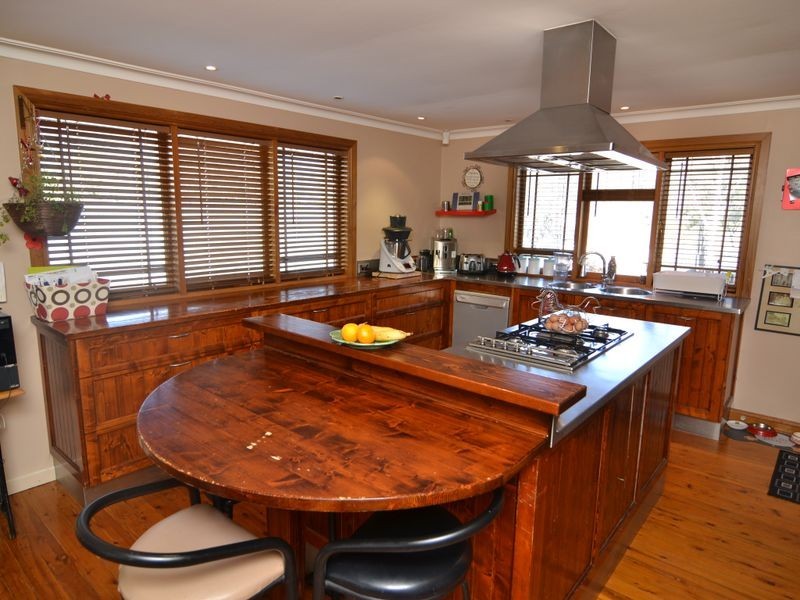 24 Bayonet Street, Lithgow NSW 2790