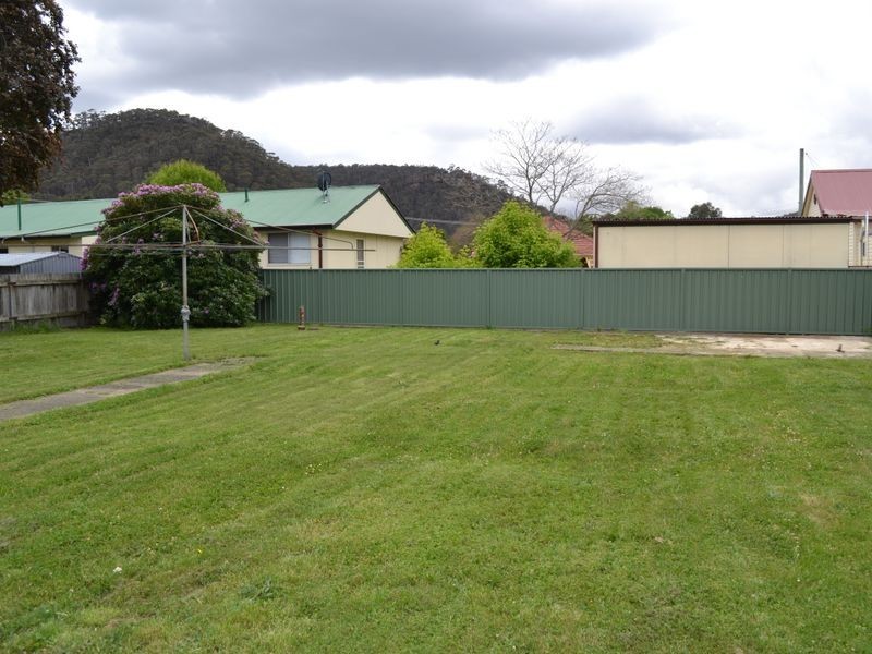 2 Banksia Street, Lithgow NSW 2790