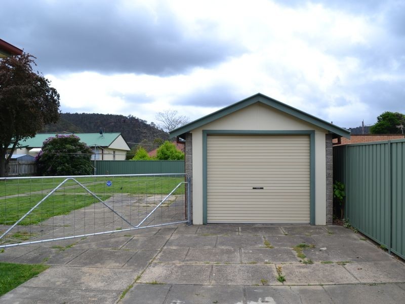 2 Banksia Street, Lithgow NSW 2790