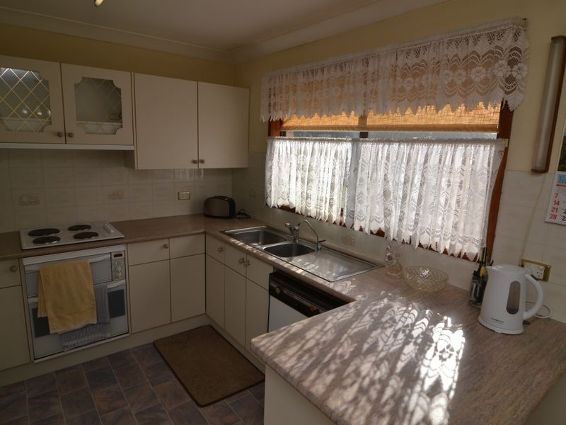 3 Chivers Close, Lithgow NSW 2790