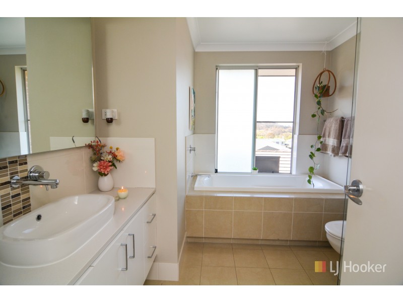 14 Henning Crescent, Wallerawang NSW 2845