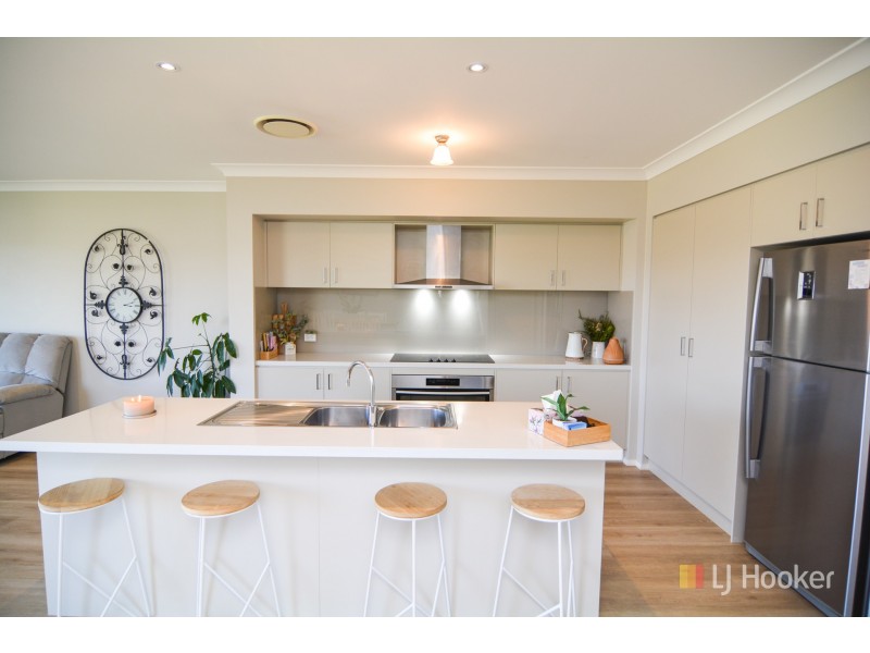 14 Henning Crescent, Wallerawang NSW 2845