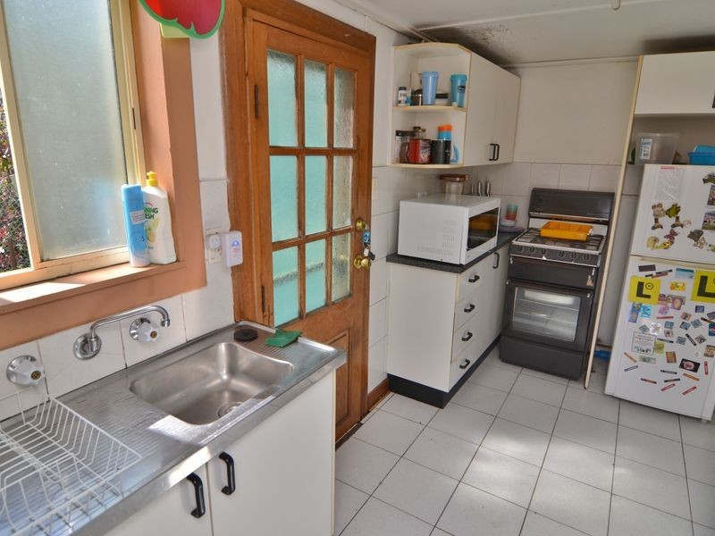 8 Atkinson Street, Lithgow NSW 2790