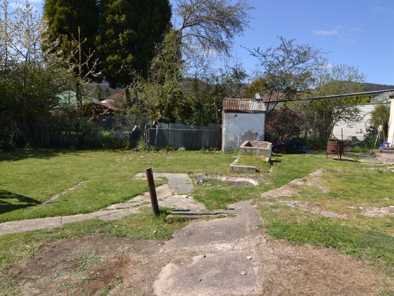 8 Atkinson Street, Lithgow NSW 2790