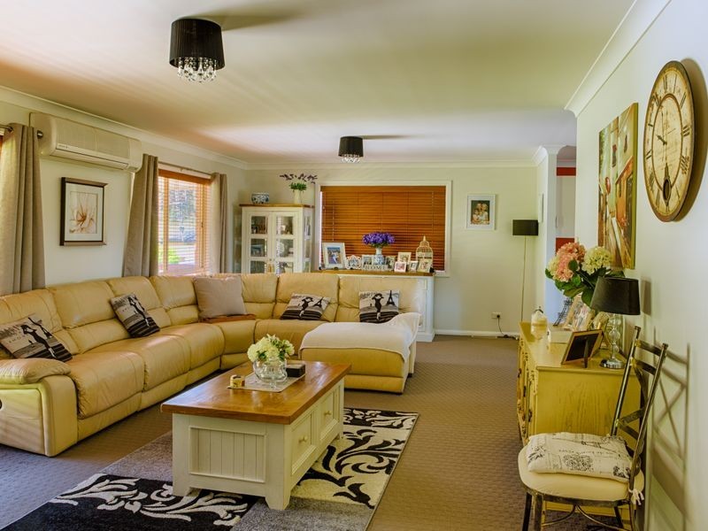 2 Amber Grove, Lithgow NSW 2790