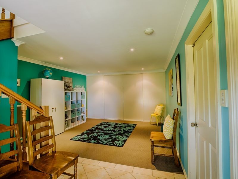 2 Amber Grove, Lithgow NSW 2790