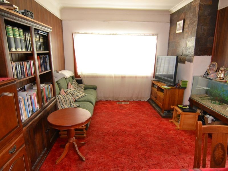 24 Lidsdale Street, Wallerawang NSW 2845