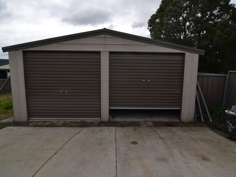 24 Lidsdale Street, Wallerawang NSW 2845