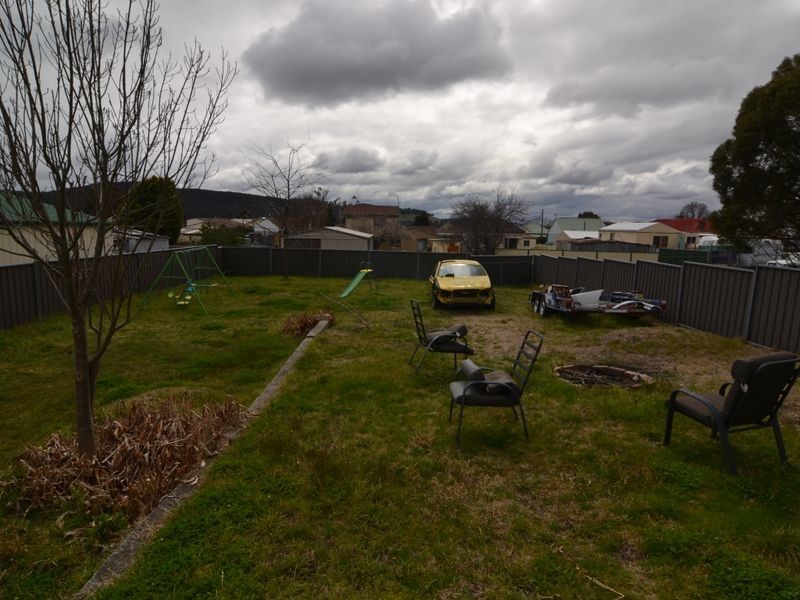 24 Lidsdale Street, Wallerawang NSW 2845