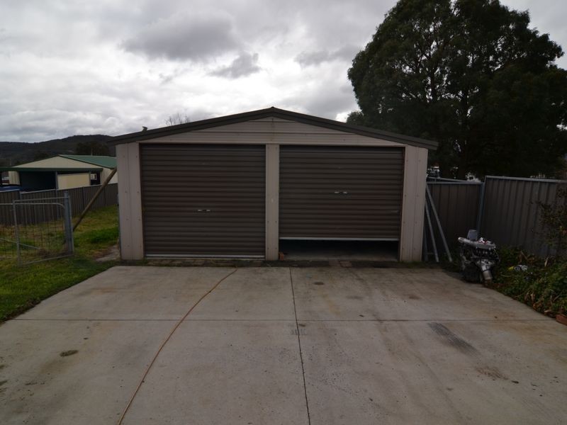 24 Lidsdale Street, Wallerawang NSW 2845