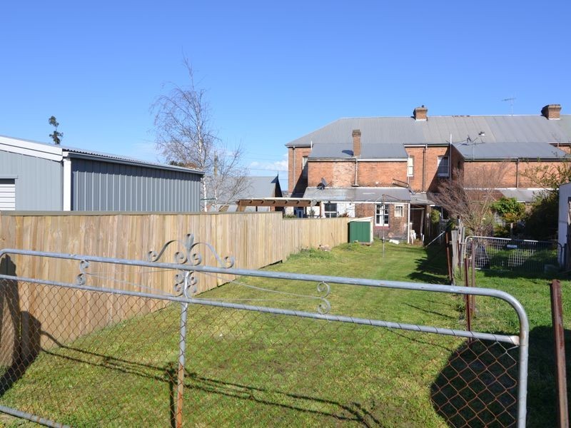 15 Waratah Street, Lithgow NSW 2790