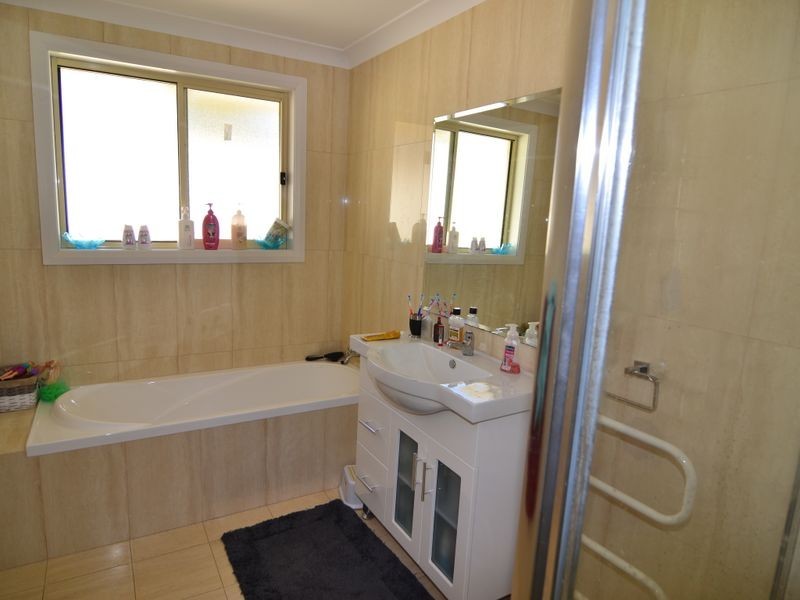 1 & 1A Pirena Place, Lithgow NSW 2790
