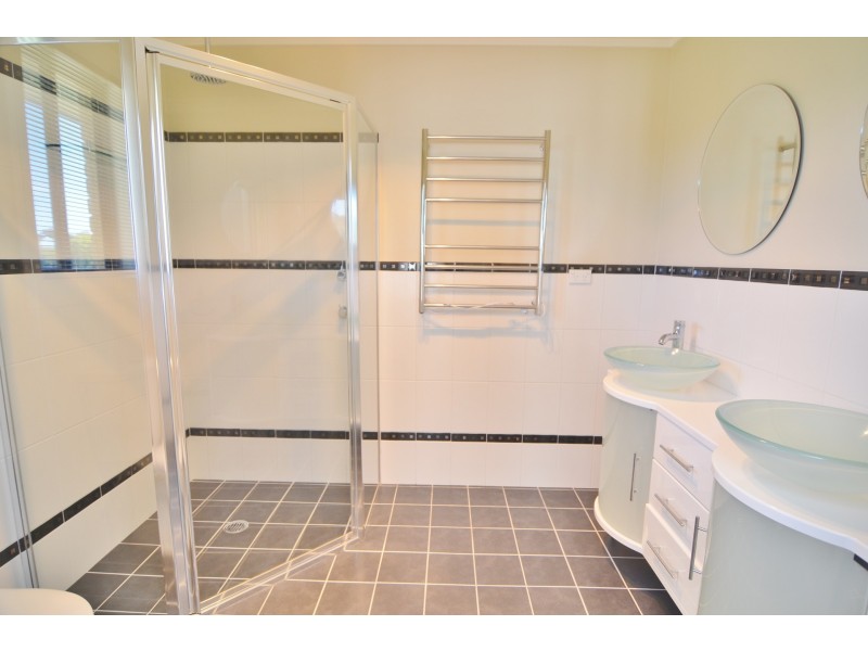 11 Purchas Street, Portland NSW 2847