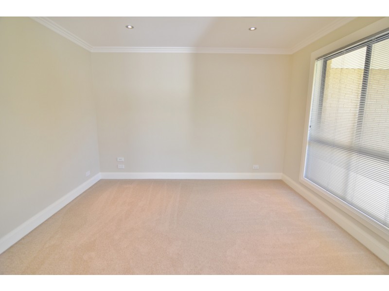 11 Purchas Street, Portland NSW 2847