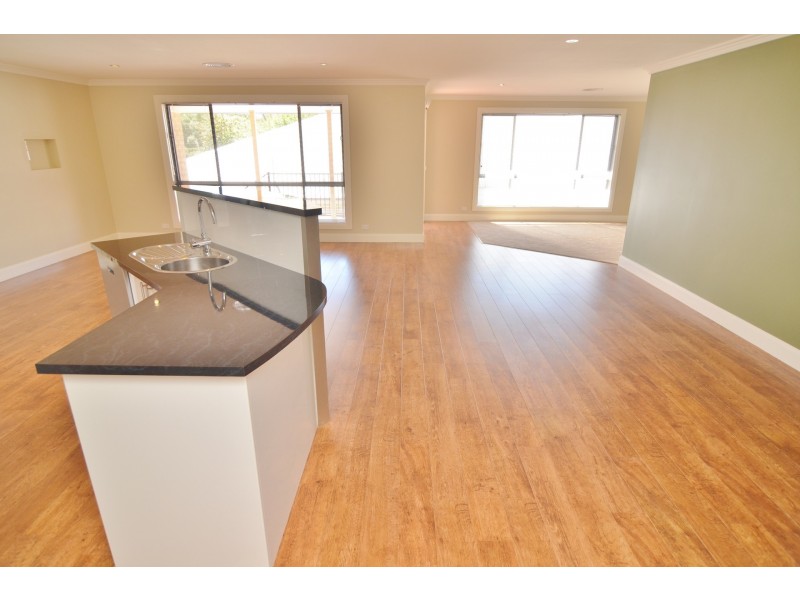 11 Purchas Street, Portland NSW 2847