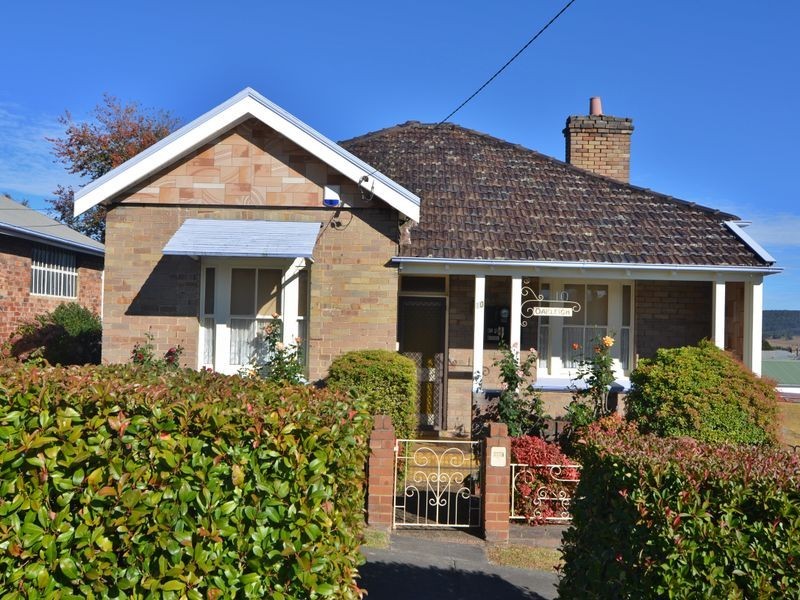 10 Cook Street, Lithgow NSW 2790