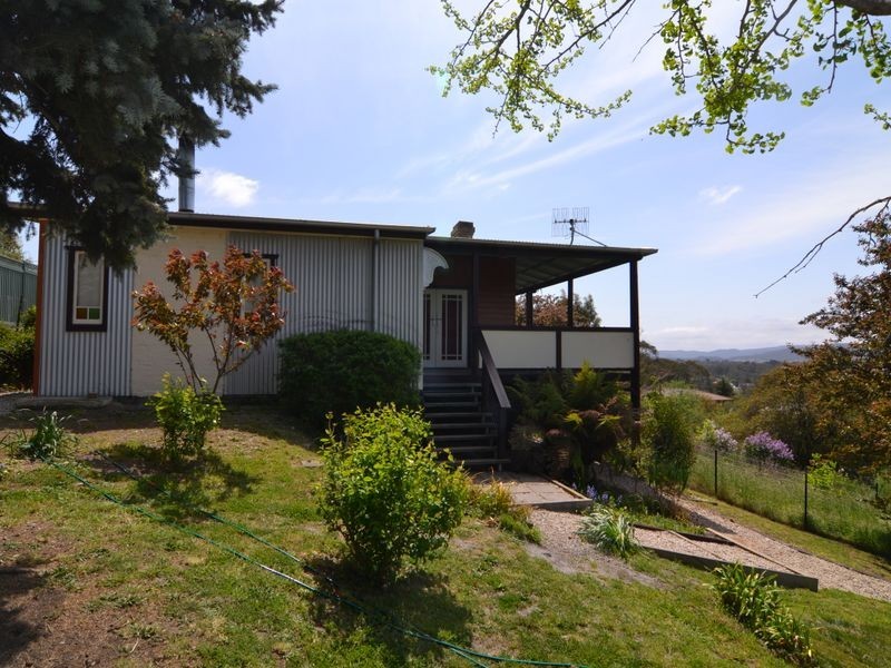 36 Piper Street, Portland NSW 2847