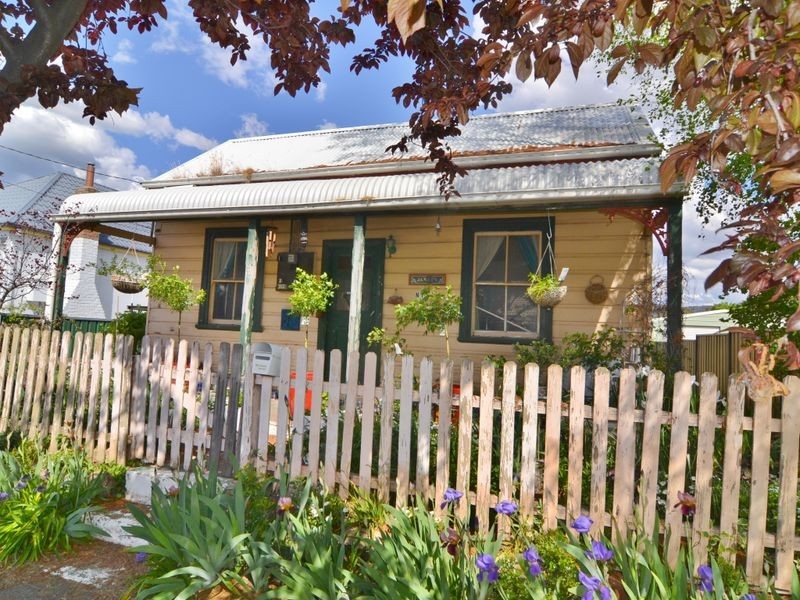 85 Coalbrook Street, Lithgow NSW 2790