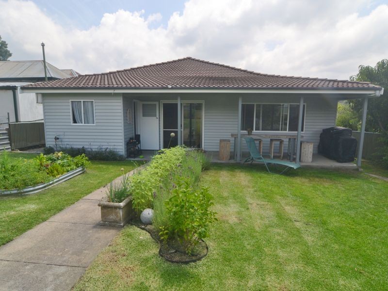 14 Lime Street, Portland NSW 2847