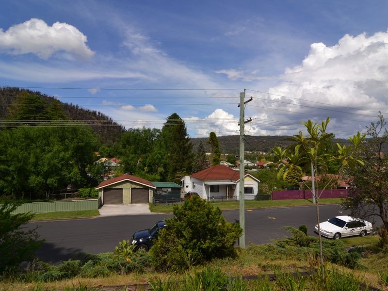 94 Macauley Street, Lithgow NSW 2790