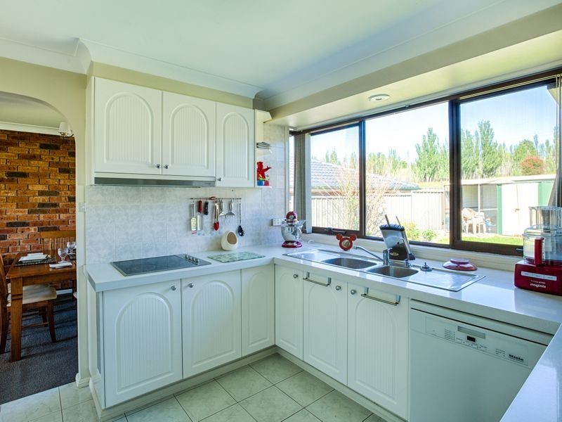 2 Blackett Drive, Wallerawang NSW 2845