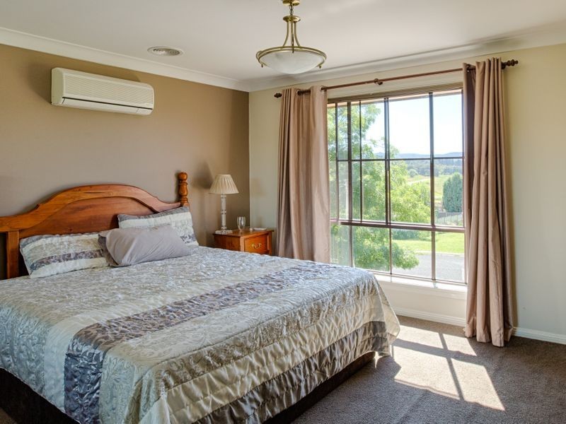 2 Blackett Drive, Wallerawang NSW 2845