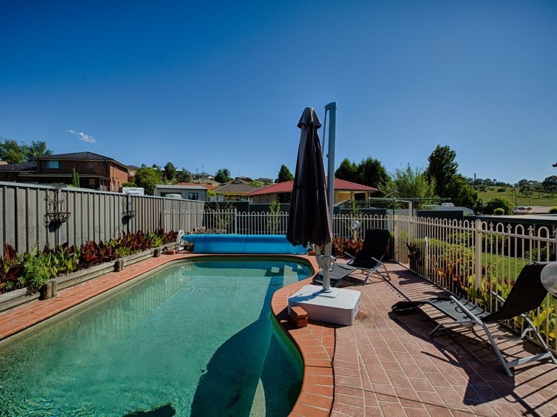 2 Blackett Drive, Wallerawang NSW 2845