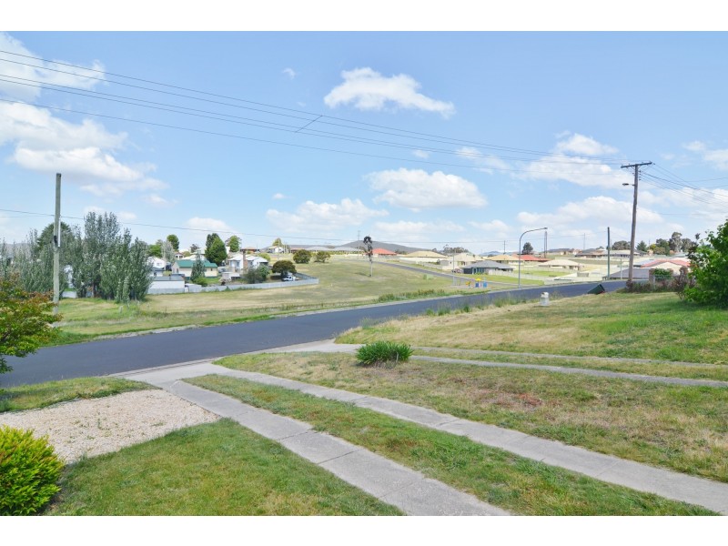 29 Cary Avenue, Wallerawang NSW 2845