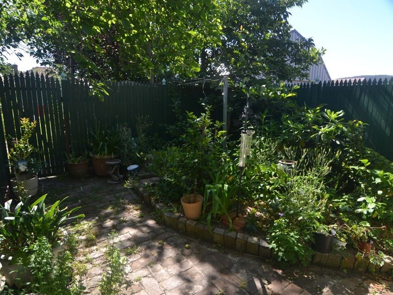 18 Laurence Street, Lithgow NSW 2790