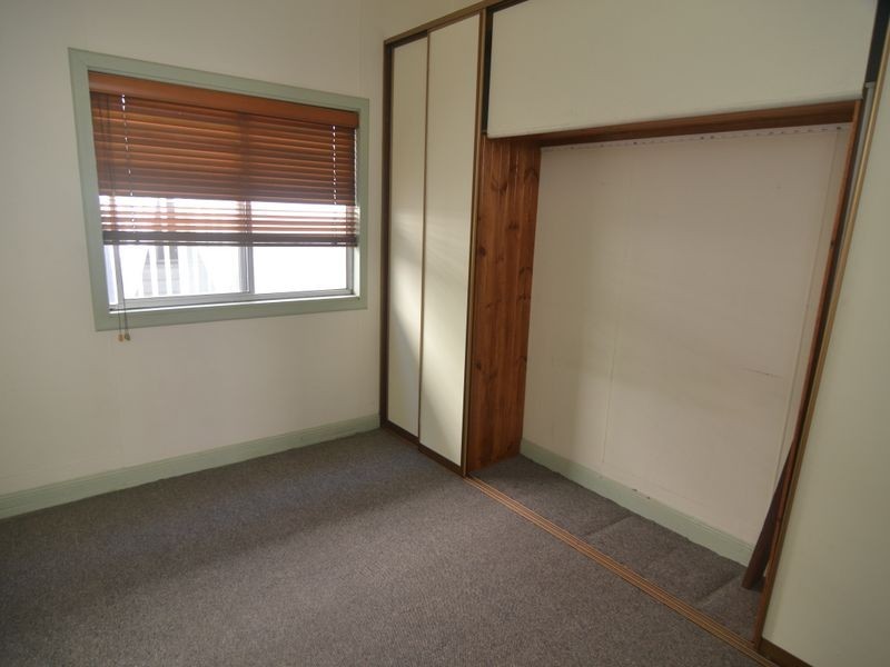 8 Vale Street, Portland NSW 2847