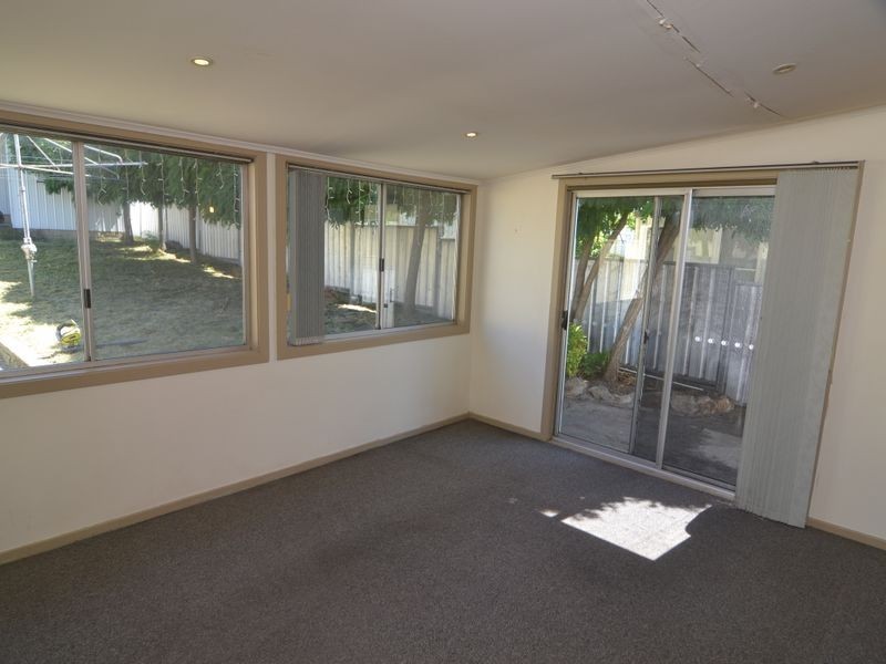 8 Vale Street, Portland NSW 2847