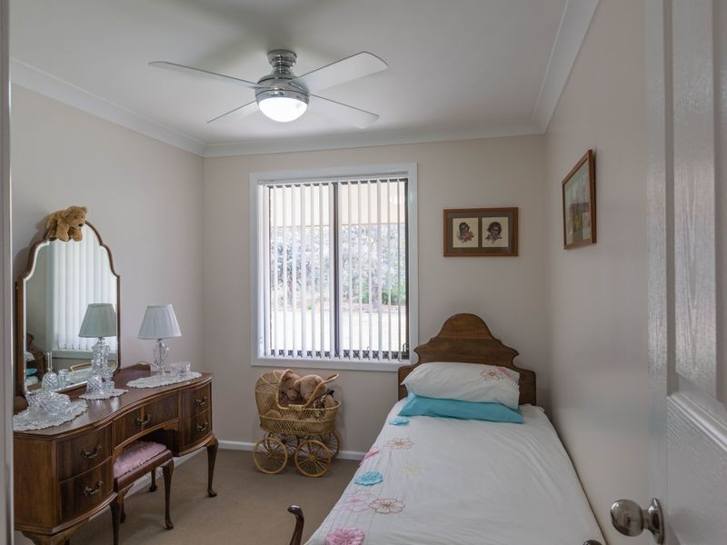 4 Hughes Lane, Marrangaroo NSW 2790