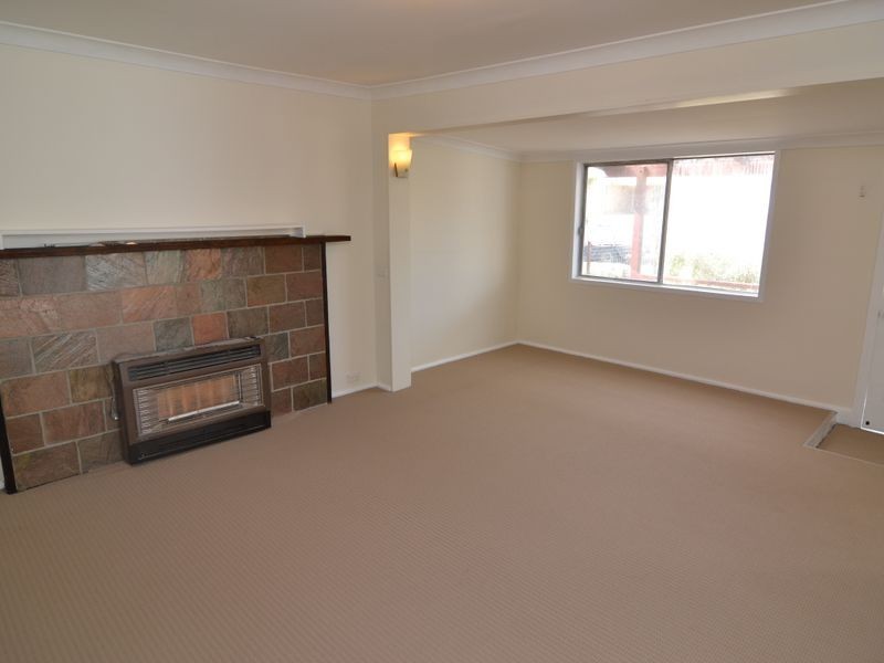 180 Inch Street, Lithgow NSW 2790