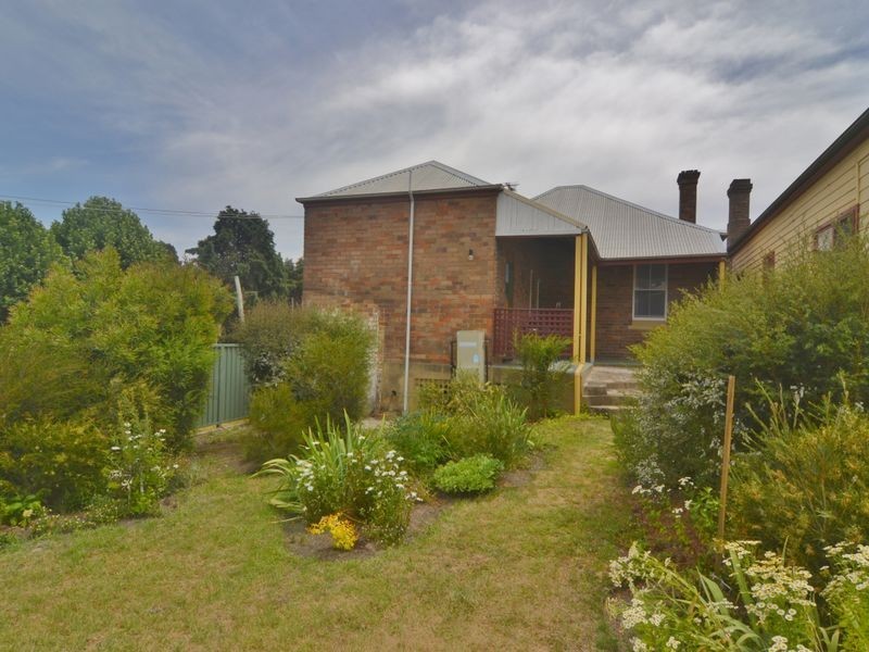 3 Chifley Road, Lithgow NSW 2790