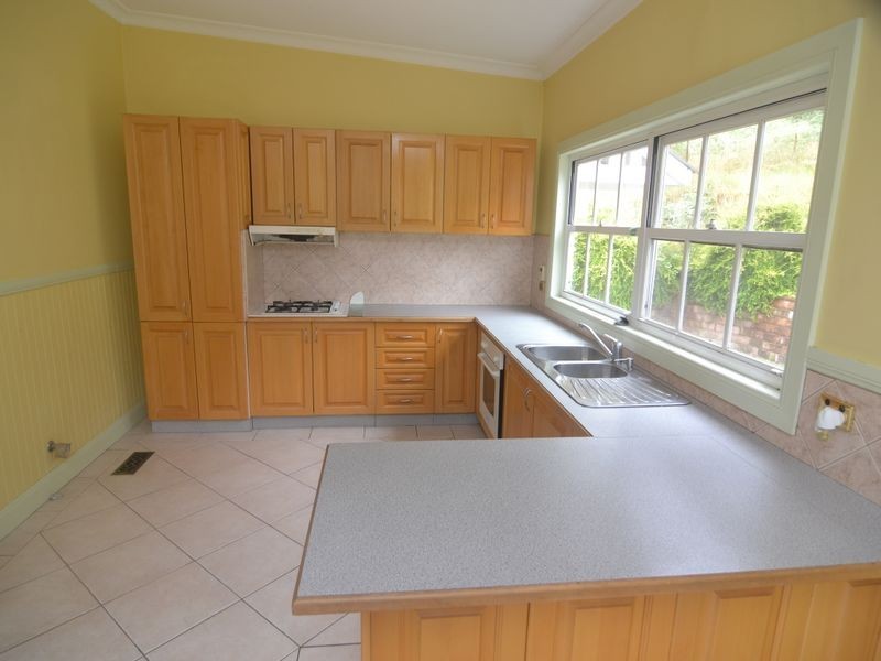 35 Ramsay Street, Lithgow NSW 2790