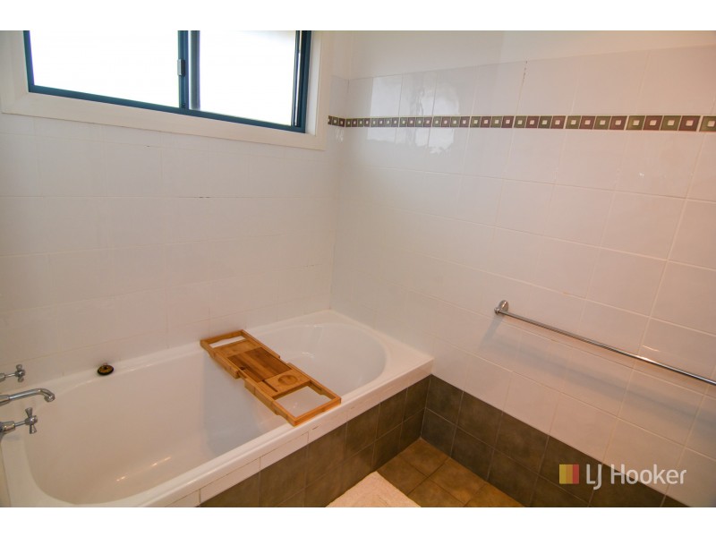 75 Lyon Parade, Wallerawang NSW 2845