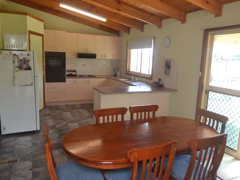 70 Cary Avenue, Wallerawang NSW 2845