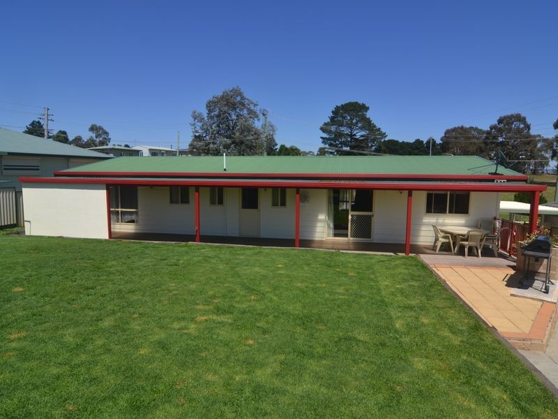 70 Cary Avenue, Wallerawang NSW 2845