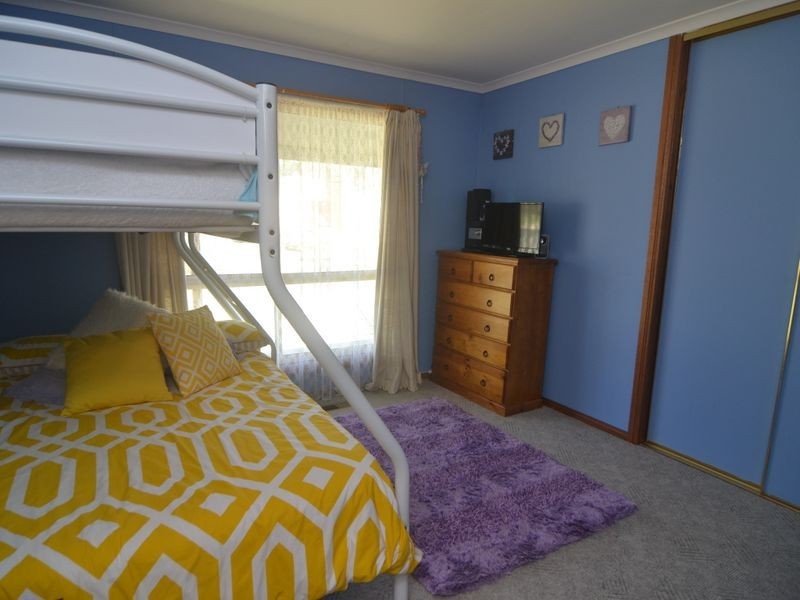 70 Cary Avenue, Wallerawang NSW 2845