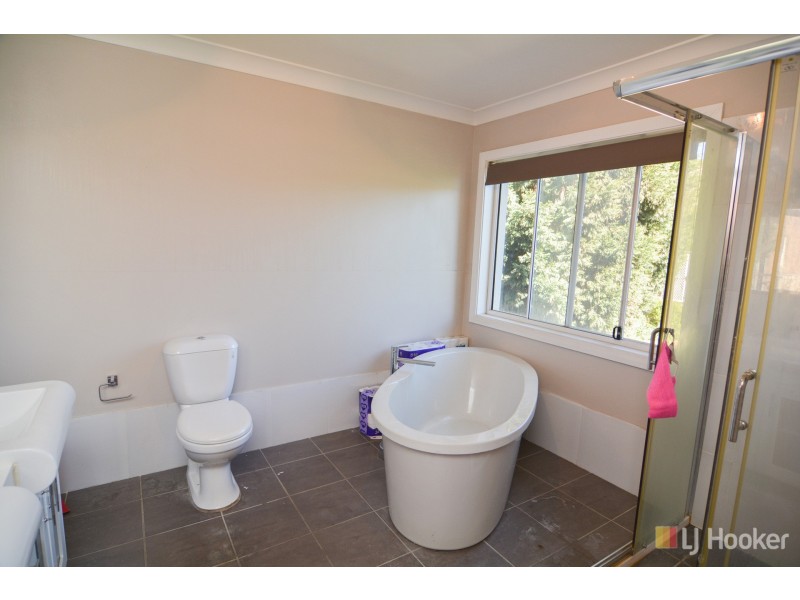 59 Chifley Road, Lithgow NSW 2790