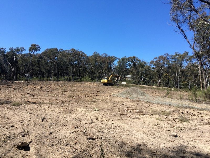 42 Borrowpit Road, Meadow Flat NSW 2795