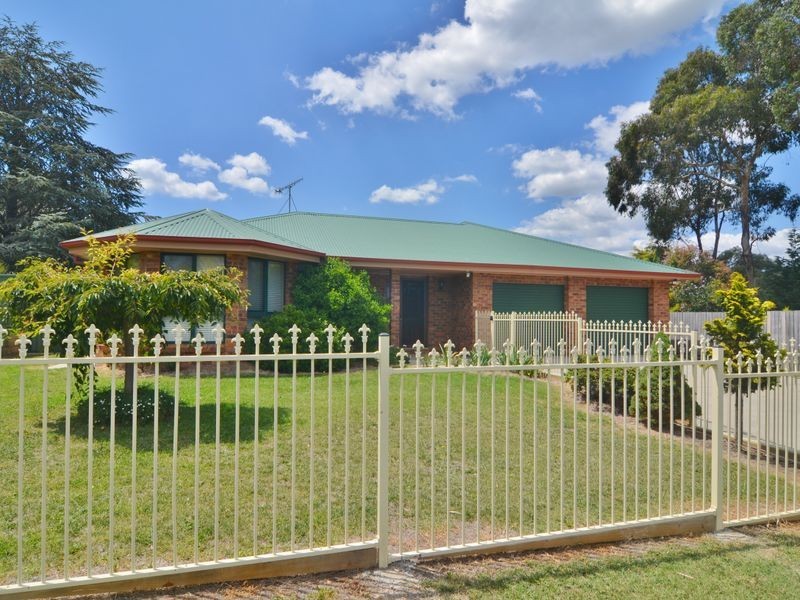 22 Railway Avenue, Portland NSW 2847